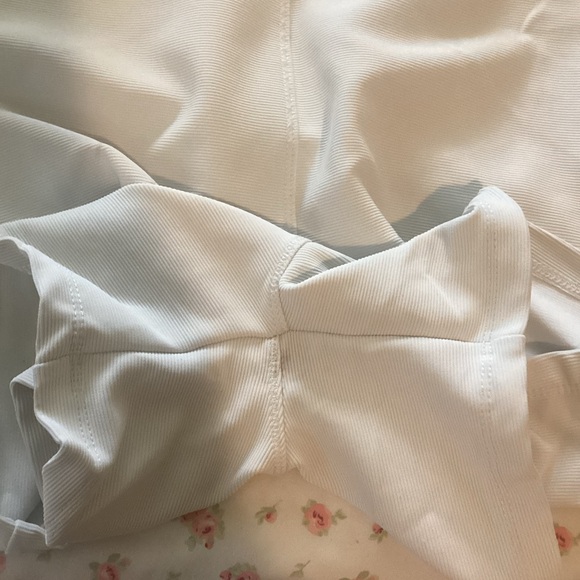 White Fox Jumper - Picture 4 of 4